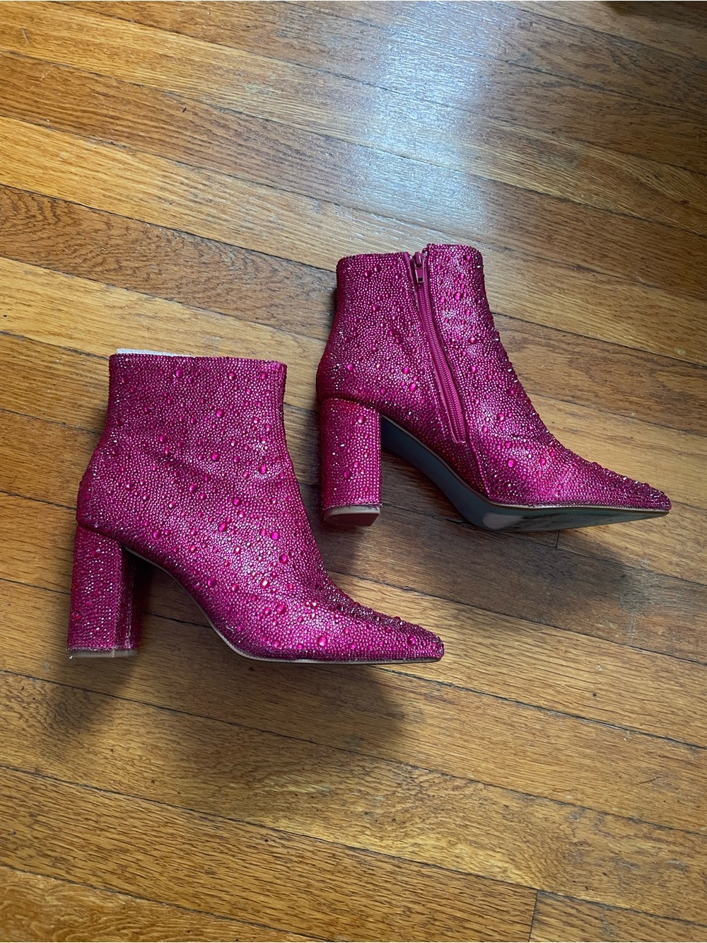 🩷Dark Pink Crystal Embellished Ankle Booties | US 7.5 | Betsey Johnson